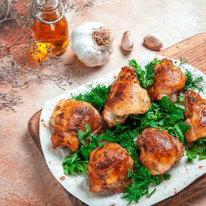 Sobrecoxa de Frango Desossada Temperada 900g